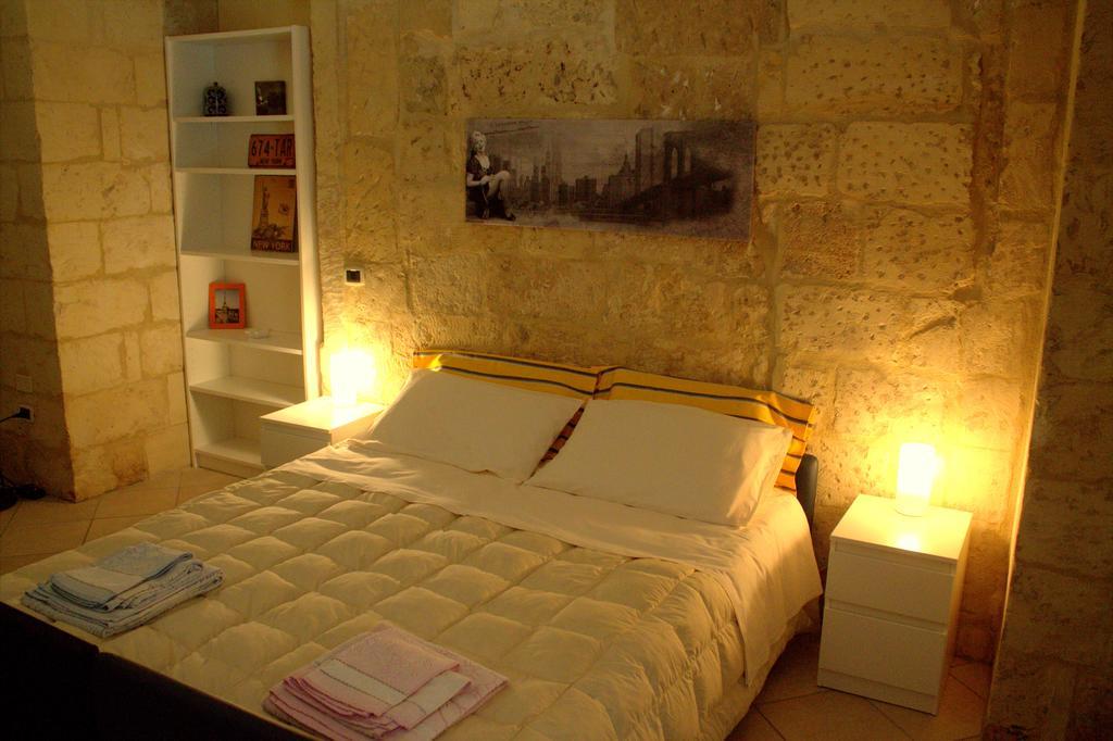 Casa Fortunato Corte Adorni Lecce Bagian luar foto