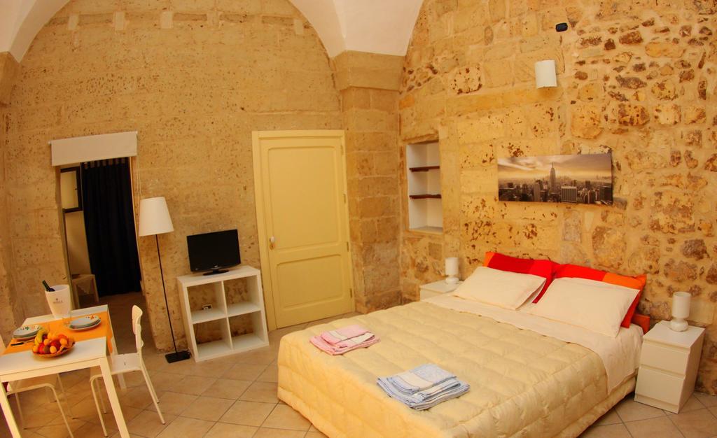 Casa Fortunato Corte Adorni Lecce Bagian luar foto